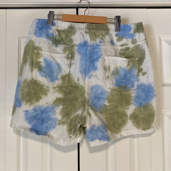 Collusion Distressed Denim Shorts - Picture 4 of 8